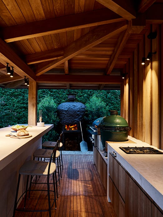 Outdoor kitchen