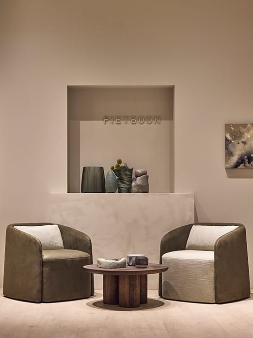 Mette armchair